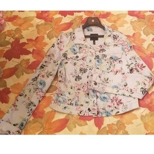 JESSICA SIMPSON WHITE FLORAL JEAN JACKET